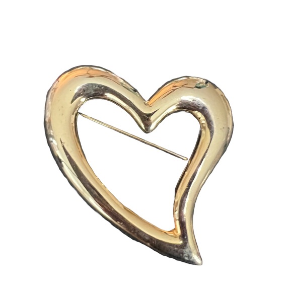 Vintage Carolee Gold Heart Brooch - Picture 1 of 2